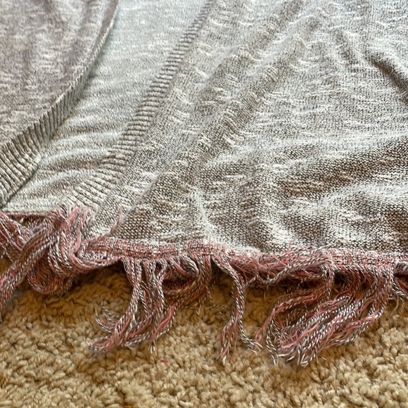 Say What New York M Gray/Coral Southwestern Sleeveless Cardigan Fringe Hem EUC - Picture 2 of 7